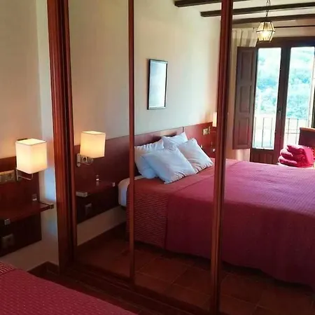 Apartment Franciaquilamas Santibanez de la Sierra